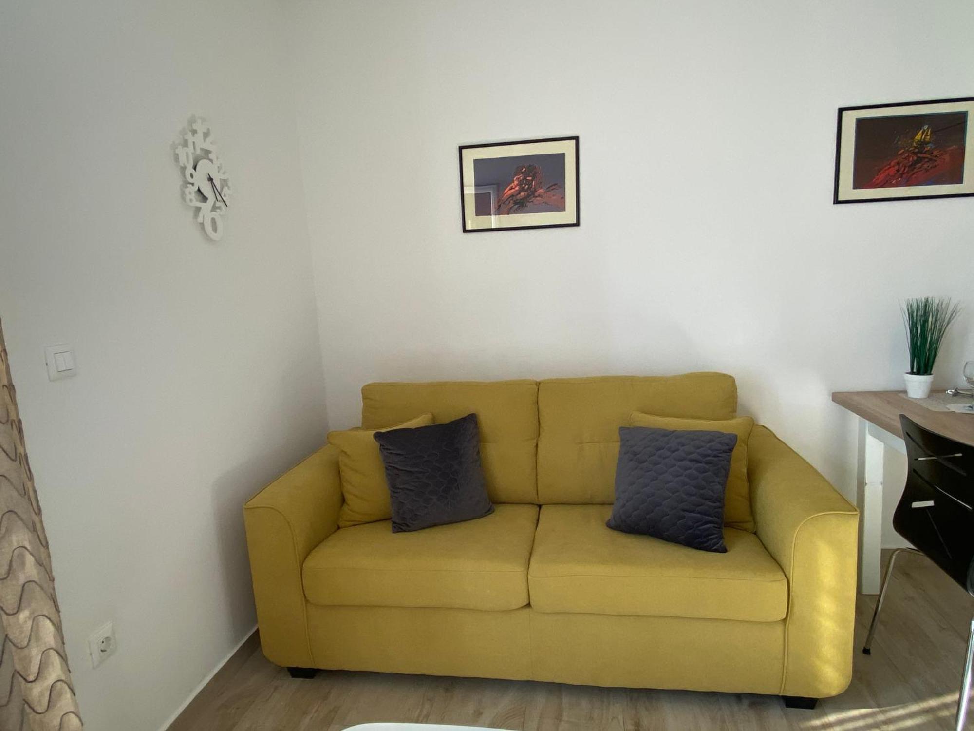 Apartments Carpe Diem Primosten Room photo